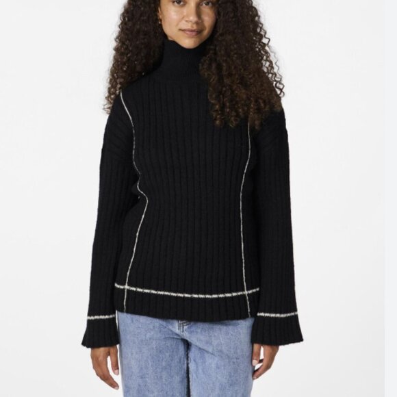 YAS high neck knitted jumper midi dress in black with contrast stitch - Picture 2 of 6